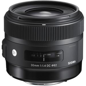 Sigma 30mm F1.4 DC HSM | A Canon
