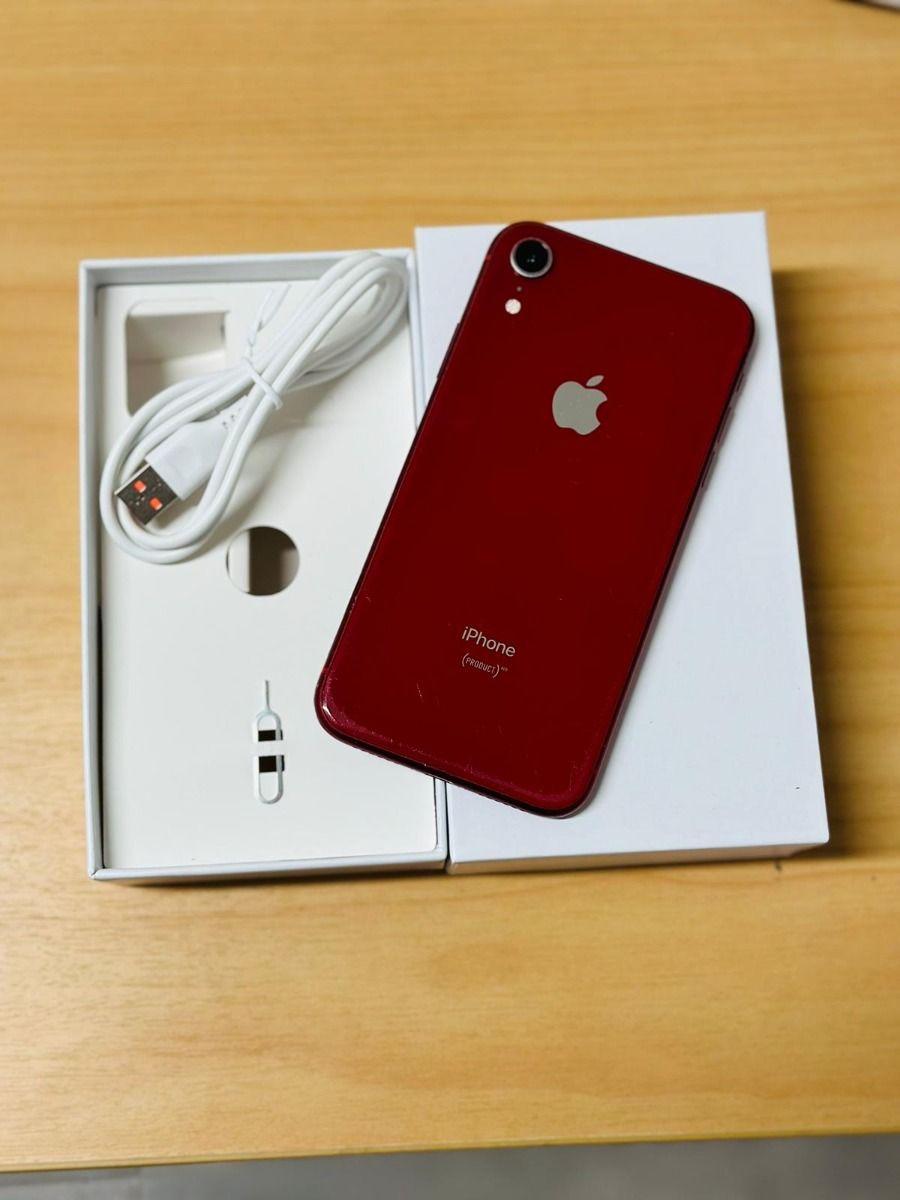 iPhone XR64GB レッド Amazon.com: Apple iPhone XR, US Version, 64GB, Red - GSM