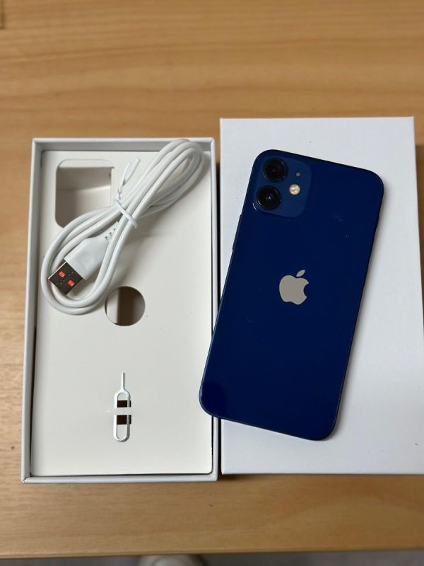 Apple iPhone 12 Mini 64GB (Blue) – Pristine Refurbished with 100